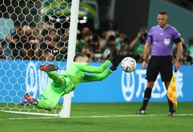 【人物】胜利属于莫德里奇，也属于“小角色”们