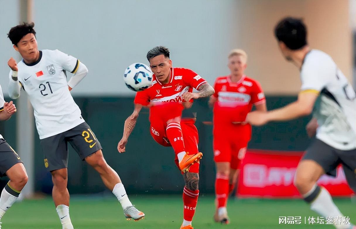 皇冠-状态爆棚！国安边路快马连场进球，锋线核心任队长，国足看到希望